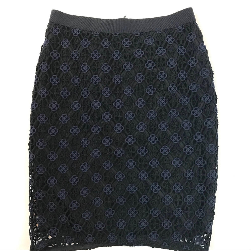 Ann Taylor knit lace black skirt